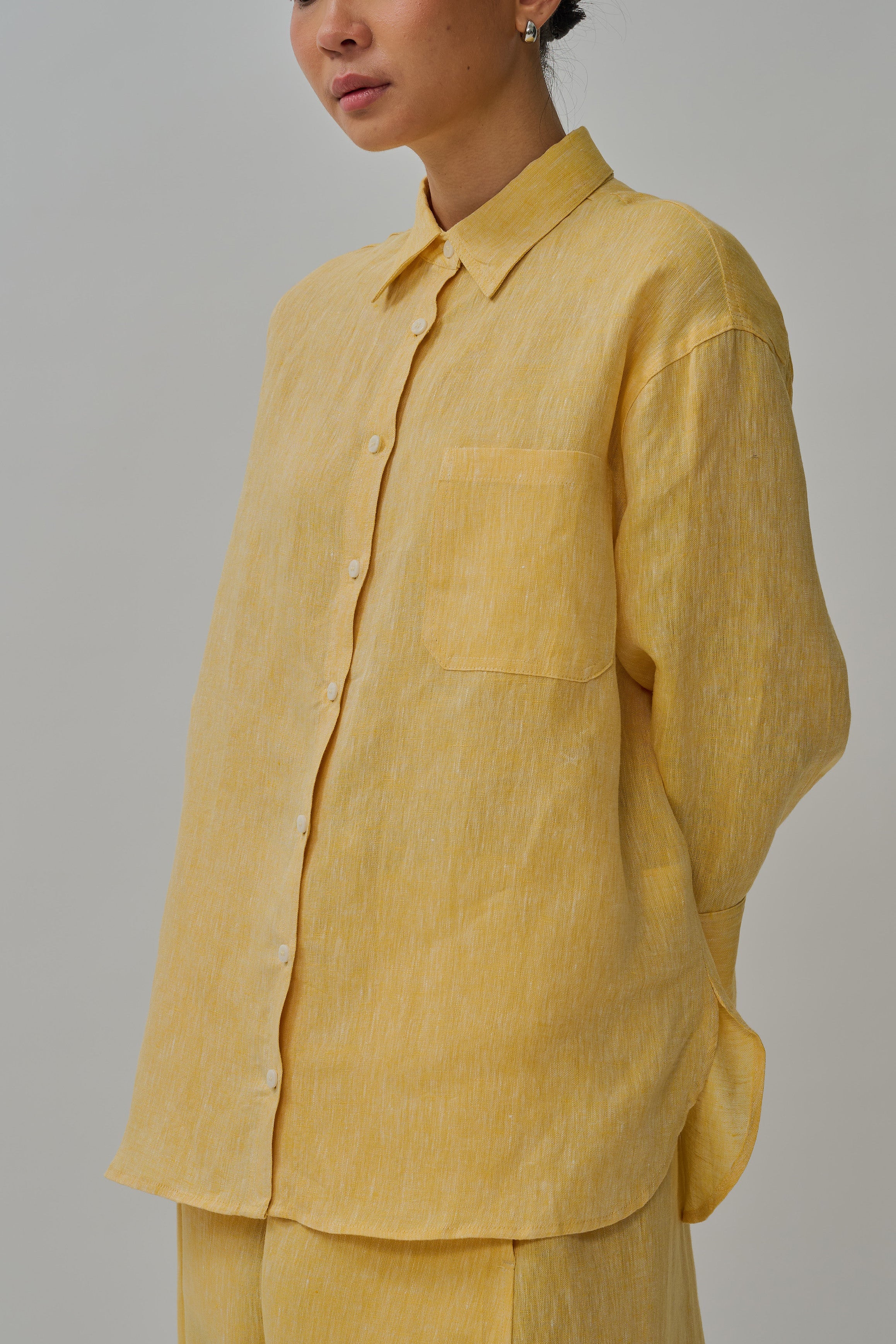 Friday Linen Shirt in Mango