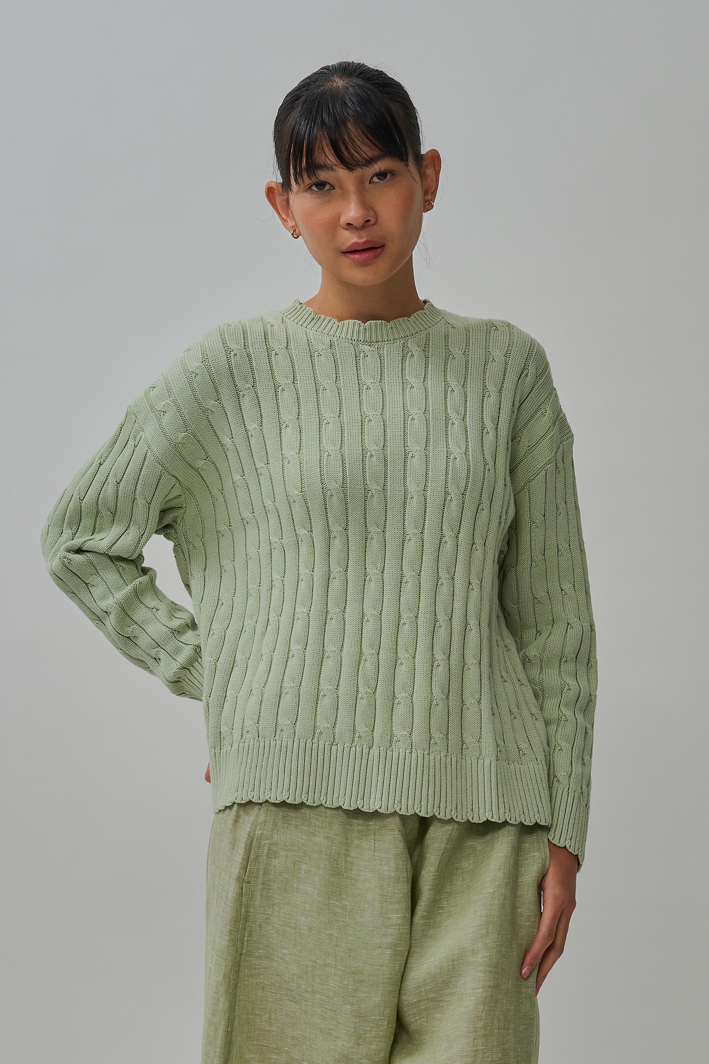 Bridget Chunky Cable-Knit Jumper in Pistachio