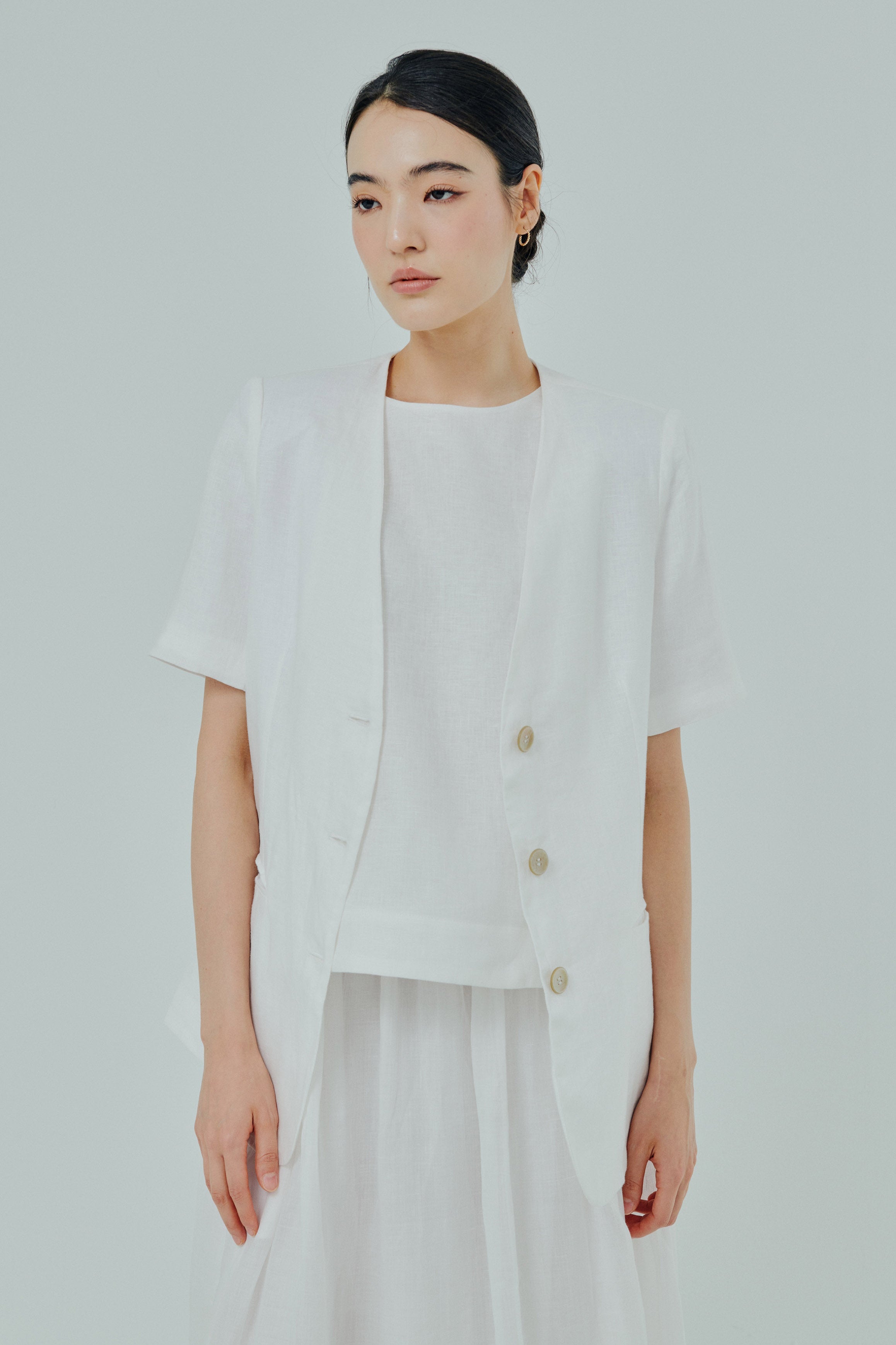 Midtown Short Sleeve Blazer in White