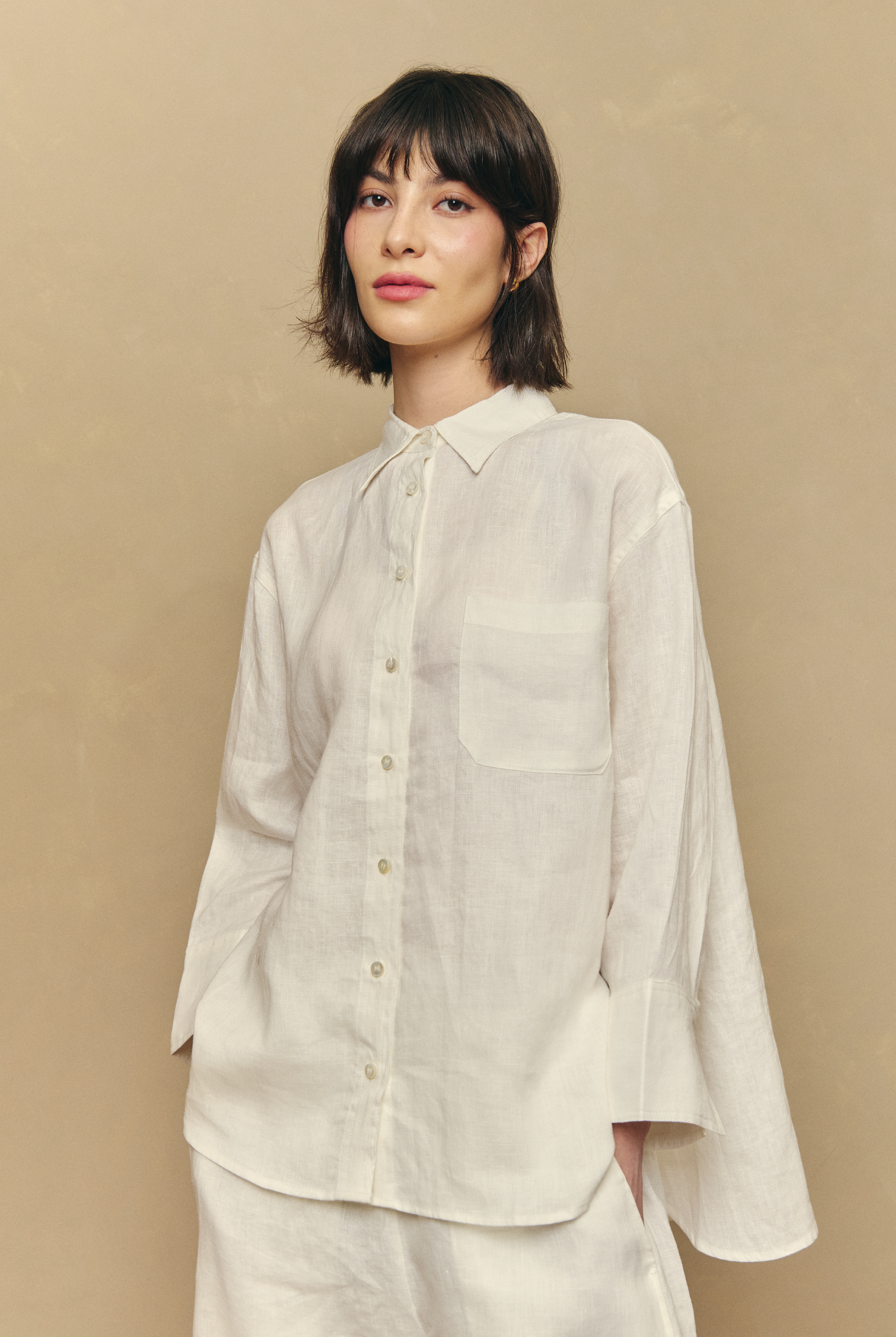 Friday Linen Shirt in White