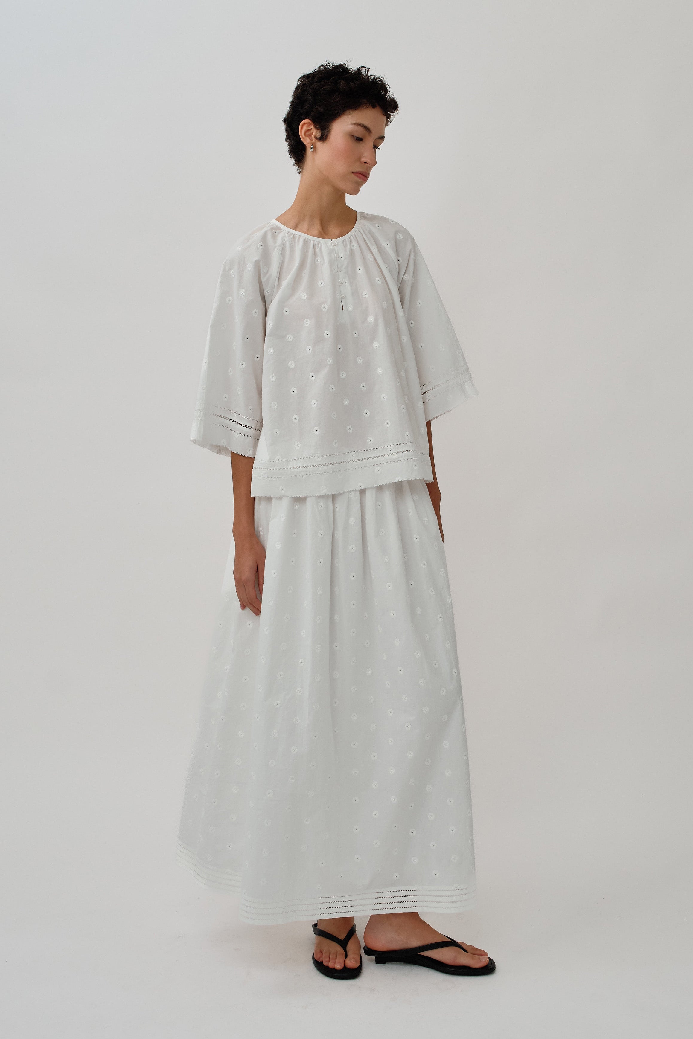 Market Top in White